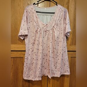 NWOT Women's Light Pink Floral Short Sleeve top 2xl RUNS SMALL!!